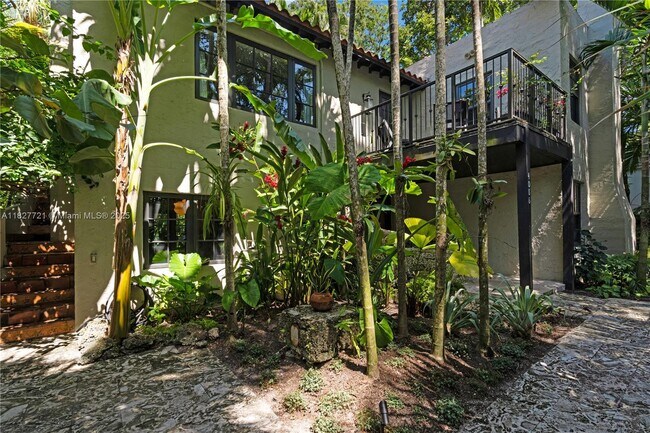 Foto del edificio - 4086 Raynolds Ave