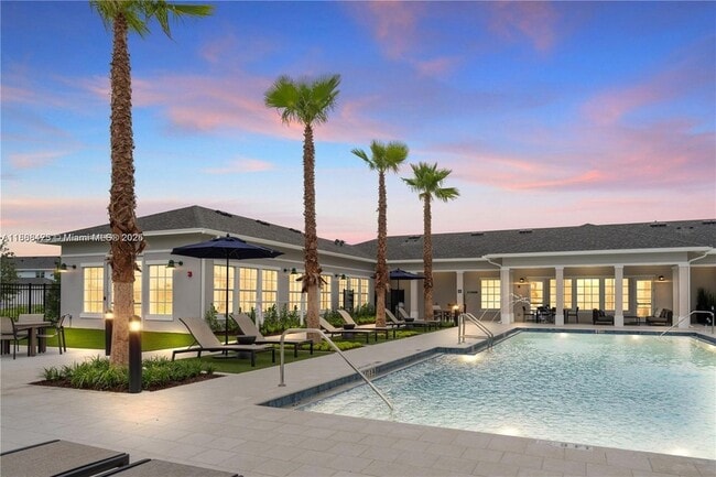 Building Photo - 10241 SW Newberry Ave