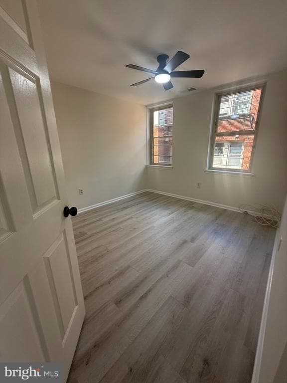 Building Photo - 1218 Perry St NE