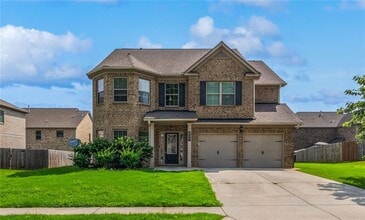 Building Photo - 419 Live Oak Pass