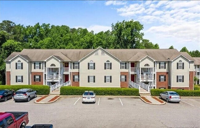 Foto del edificio - 360 Bubble Creek Ct