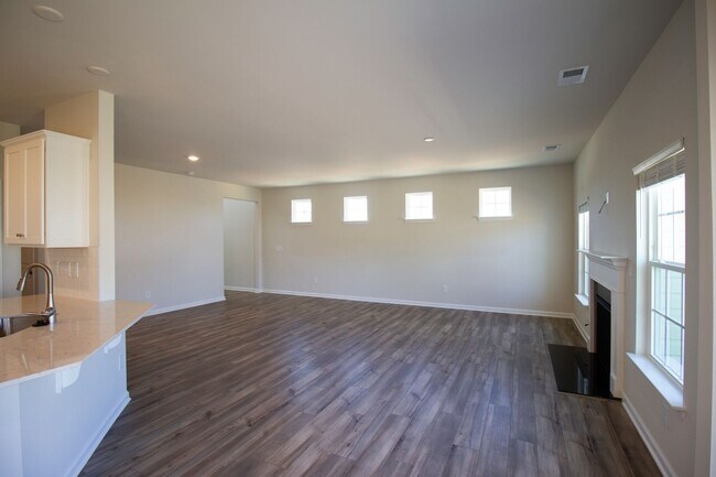 Foto del edificio - New Home in Palisades!