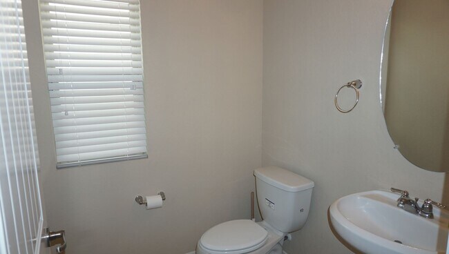 Building Photo - 5927 Cielo Ranch