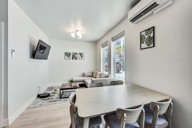 Foto del edificio - 1030 Capp St