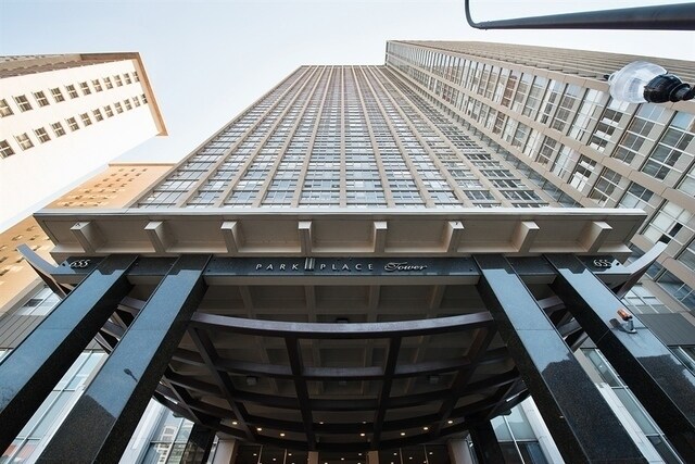Building Photo - 655 W Irving Park Rd