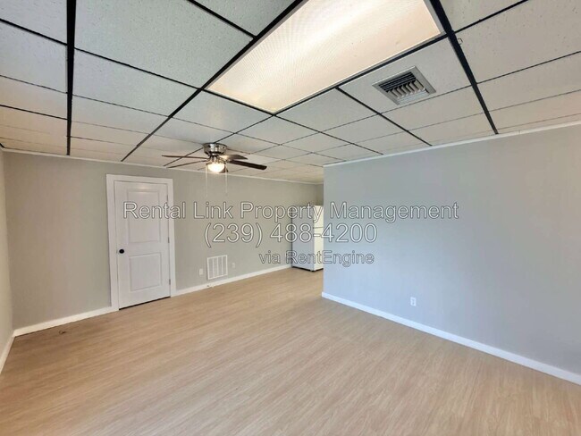 Foto del edificio - 14938 Wise Way
