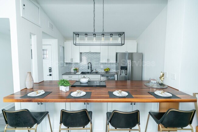 Foto del edificio - 3563 Angwin Dr