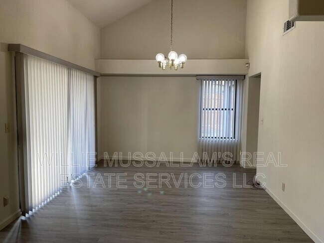 Foto del edificio - 1011 Snowgoose Ln