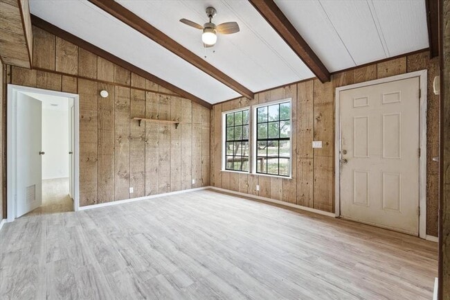 Foto del edificio - 23393 Nameless Rd