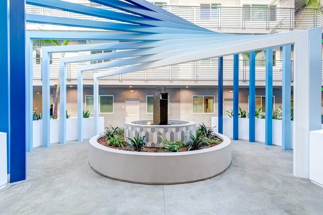 Interior Photo - MODERNO North Hollywood
