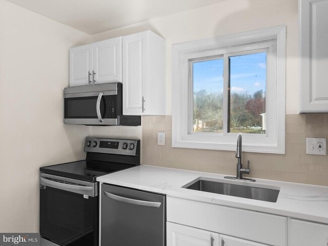 Foto del edificio - 10100 Le Fevre Dr