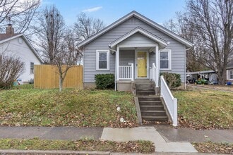 Building Photo - 223 Daisy Ave