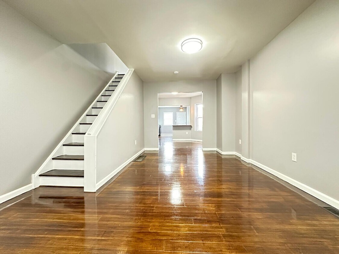 Foto principal - 5318 Kershaw St