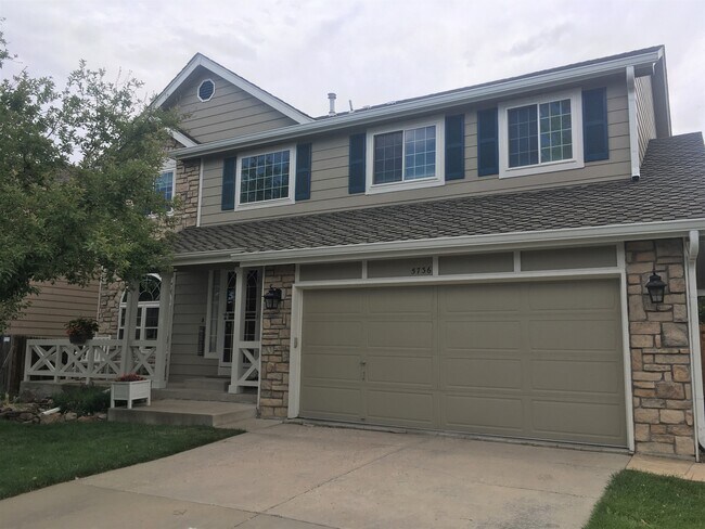 Frente de la casa - 5736 S. Garland Way