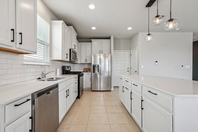 Foto del edificio - 10210 Ansel Dr