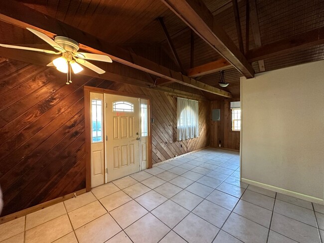 Building Photo - Charming 1 Bed 1 Bath House in Fort Smith