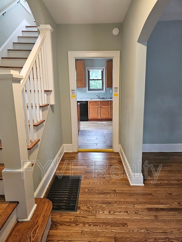 130 Woodlawn Pike, Knoxville, TN 37920 House Rental in Knoxville, TN