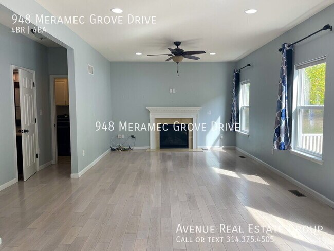 Foto del edificio - 948 Meramec Grove Dr