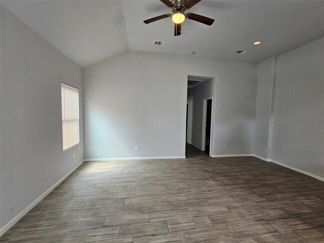 Building Photo - 4503 Maggie St