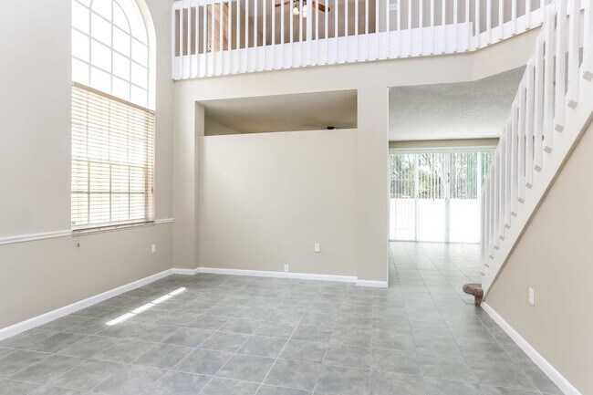 Building Photo - 1218 Oakwater Dr