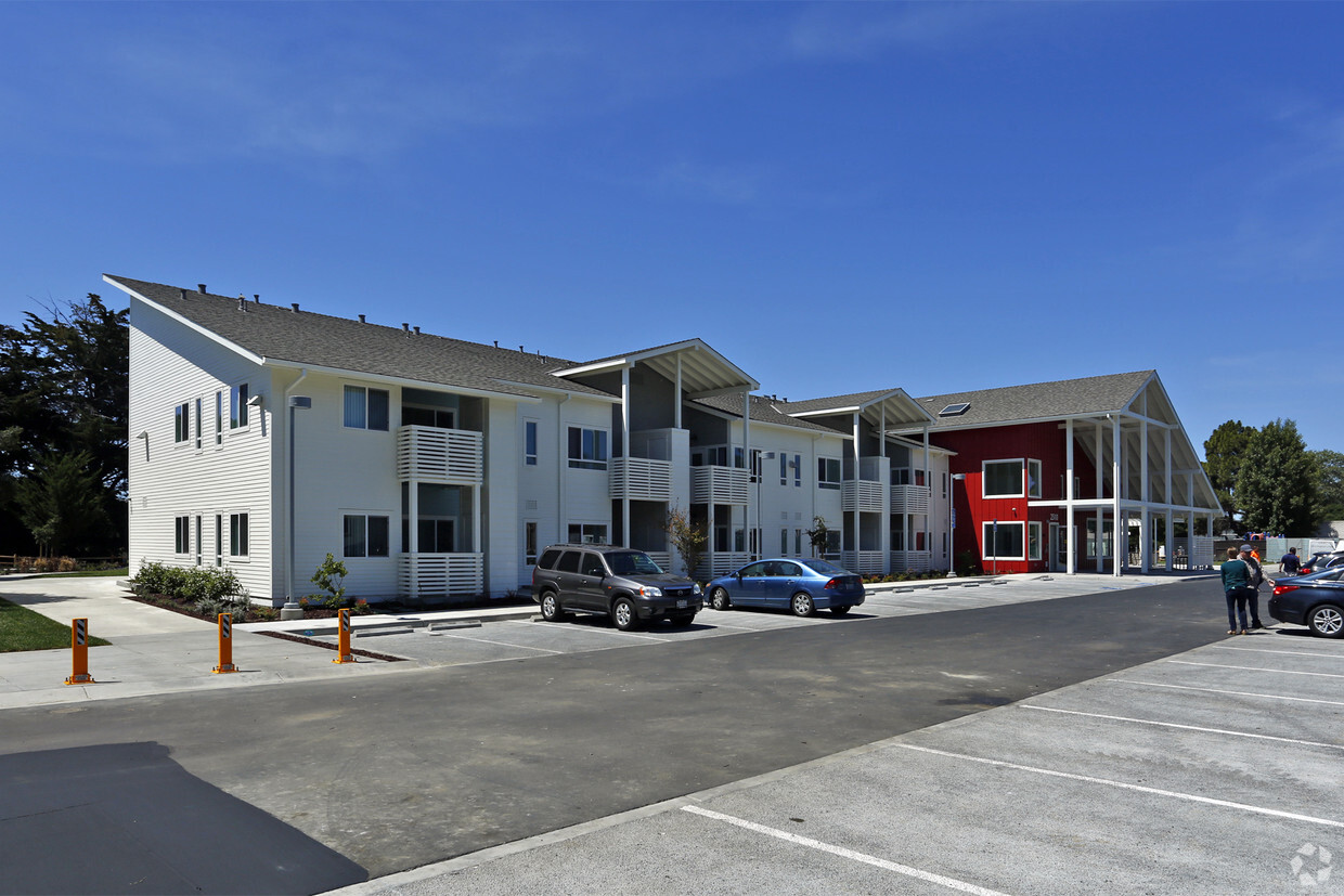 Building Photo - St. Stephens Senior Housing