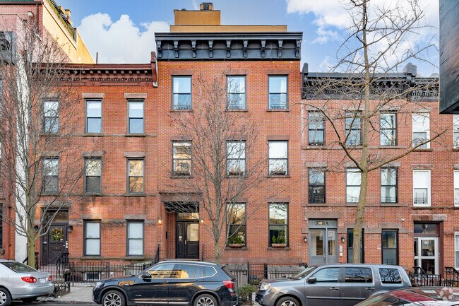 Building Photo - 378 12th St