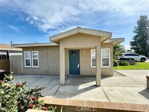 Building Photo - 16773 Randall Ave