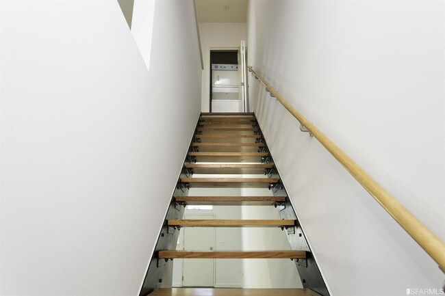 Foto del edificio - 1228 32nd St