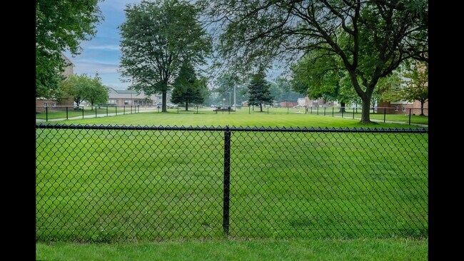 Foto del edificio - Cove on 10 - Warren, MI