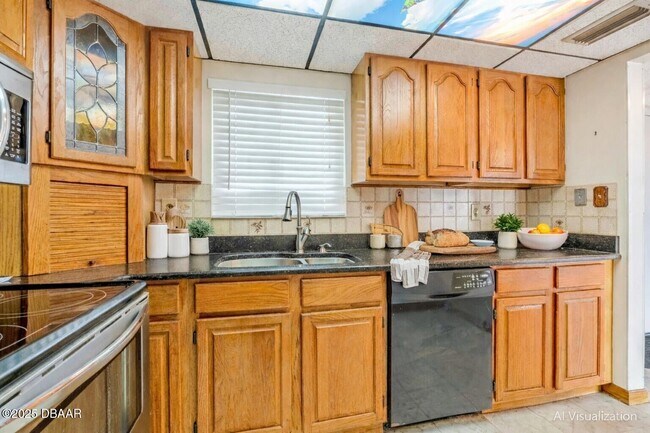 Building Photo - 100 Silver Beach Ave