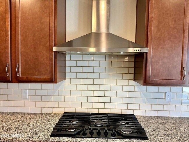 Foto del edificio - 44512 N 41st Dr