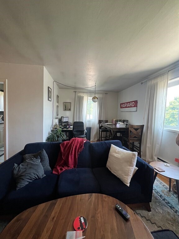 Foto del edificio - 306 Savin Hill Ave