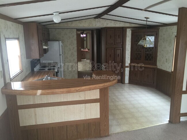 Foto del edificio - 92 Matts Ln