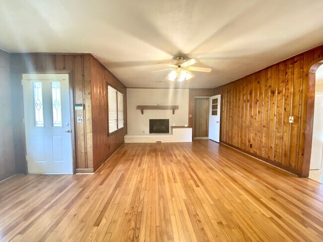 Foto del edificio - Jacksonville Farmhouse for Rent!