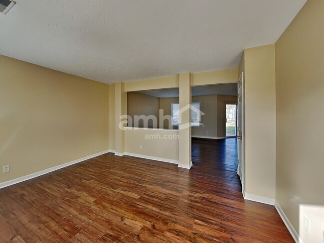 Foto del edificio - 3162 Bridlerun Dr