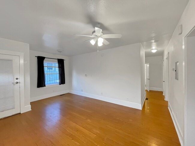 Photo - 2450 Parker St Apartment