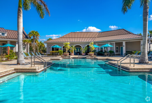 Piscina principal - Goldelm at Bennett Park