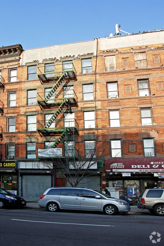 Building Photo - 1546 madison Avenue