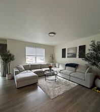 Building Photo - 2205 Fiadore Trl