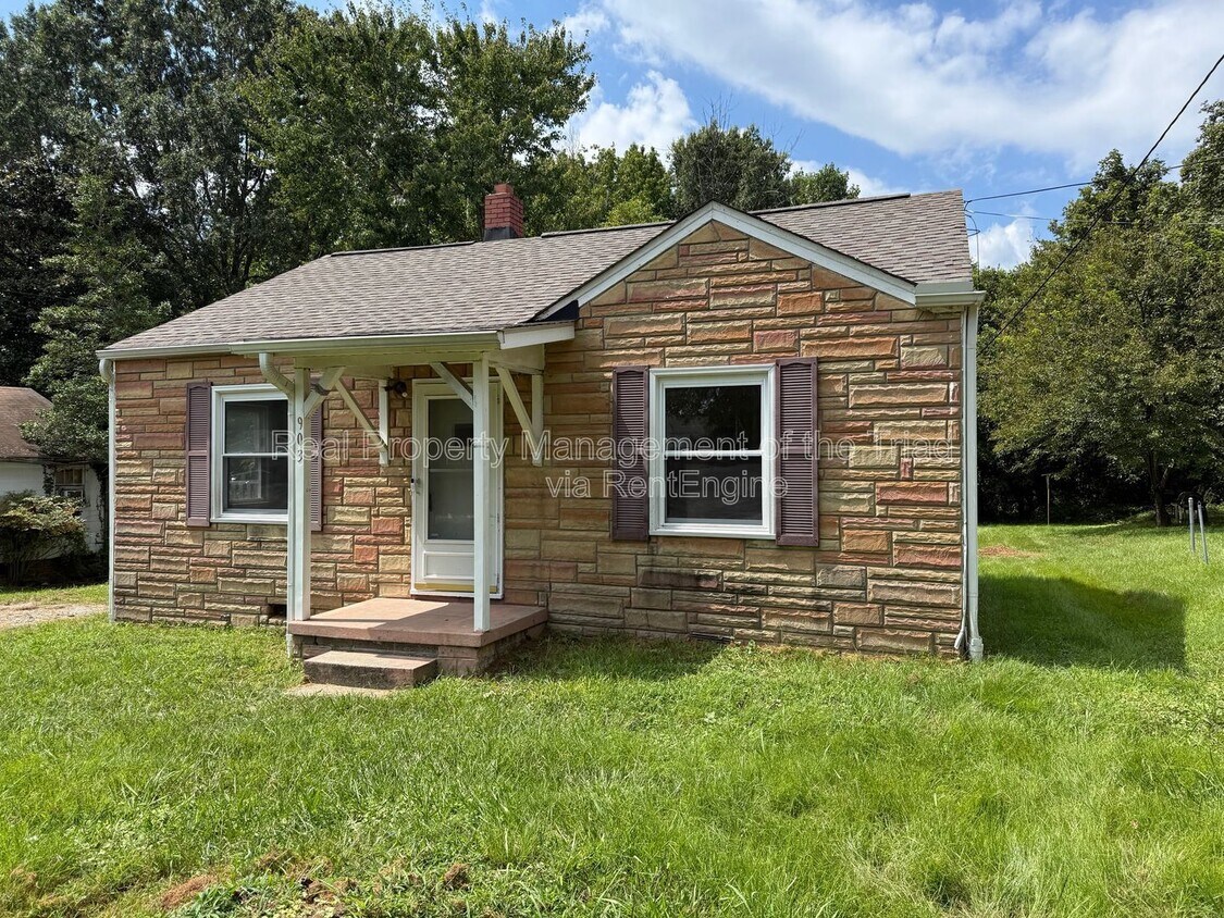 Foto principal - 903 Willard St