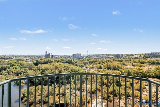 Foto del edificio - 1101 Haxall Point