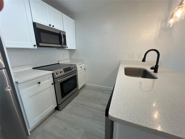 Foto del edificio - 2955 SE 53rd Ct