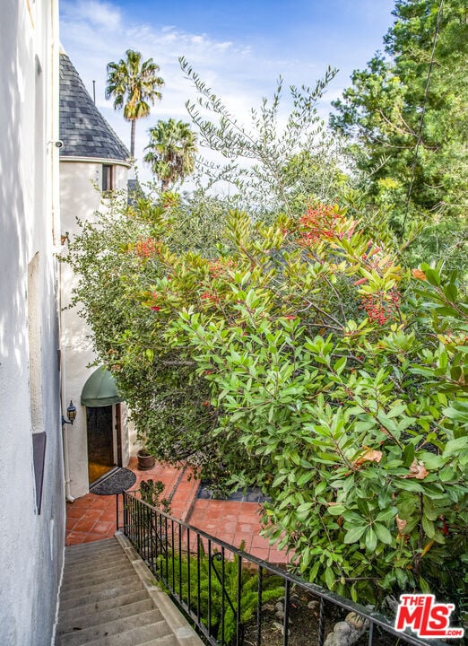 Foto del edificio - 4458 Dundee Dr