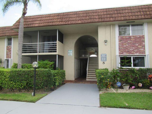 Foto principal - 22735 SW 66th Ave