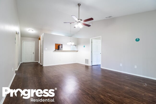 Foto del edificio - 2645 Annhurst Ave
