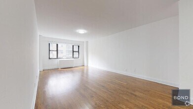 Building Photo - 405 E 56th St