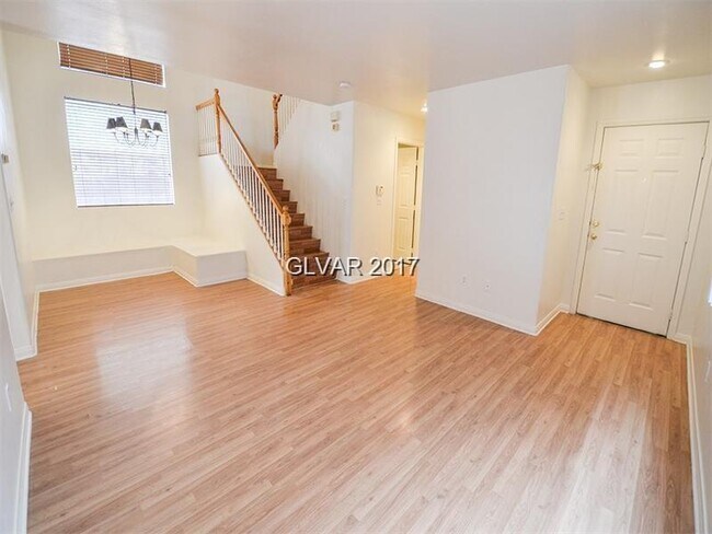 Foto del edificio - AVAILABLE NOW**SUMMERLIN ***4/2.5/2 CAR