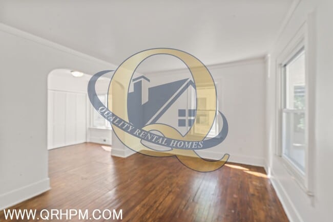 Building Photo - Available Now - 4 BEDROOMS!!!