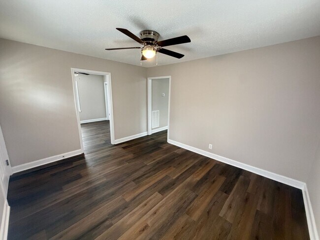 Foto del edificio - Charming Updated Home Minutes from Downtown Kannapolis