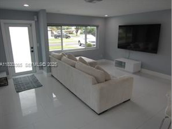 Foto del edificio - 8760 SW 20th St